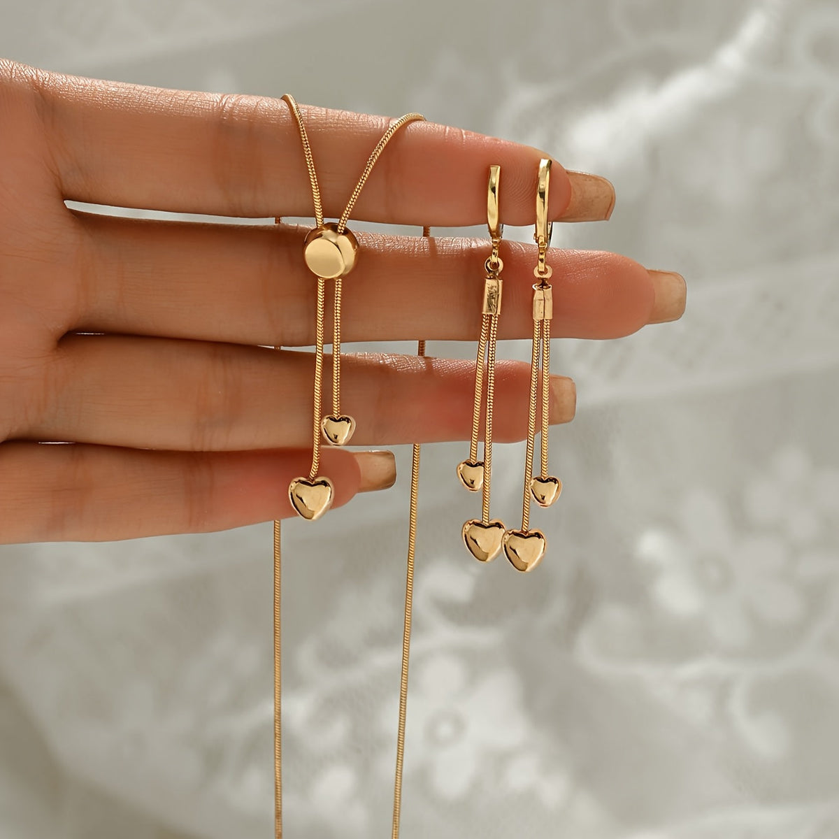 Rosalie™ | Set Collier Pendentif Cœur Ajustable & Boucles d'Oreilles
