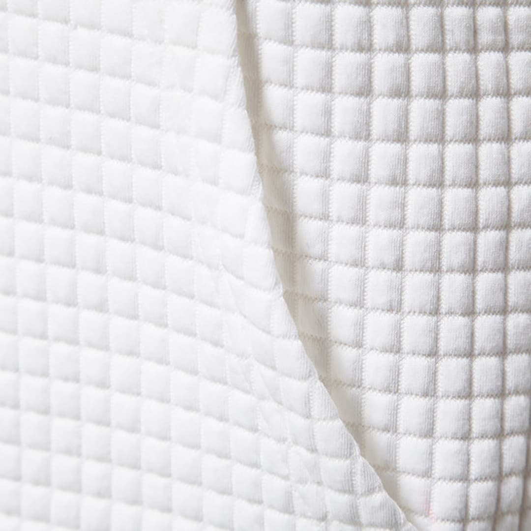 Pull à Capuche Élégant en Tissu Doux - Maison Claire et Sylvie