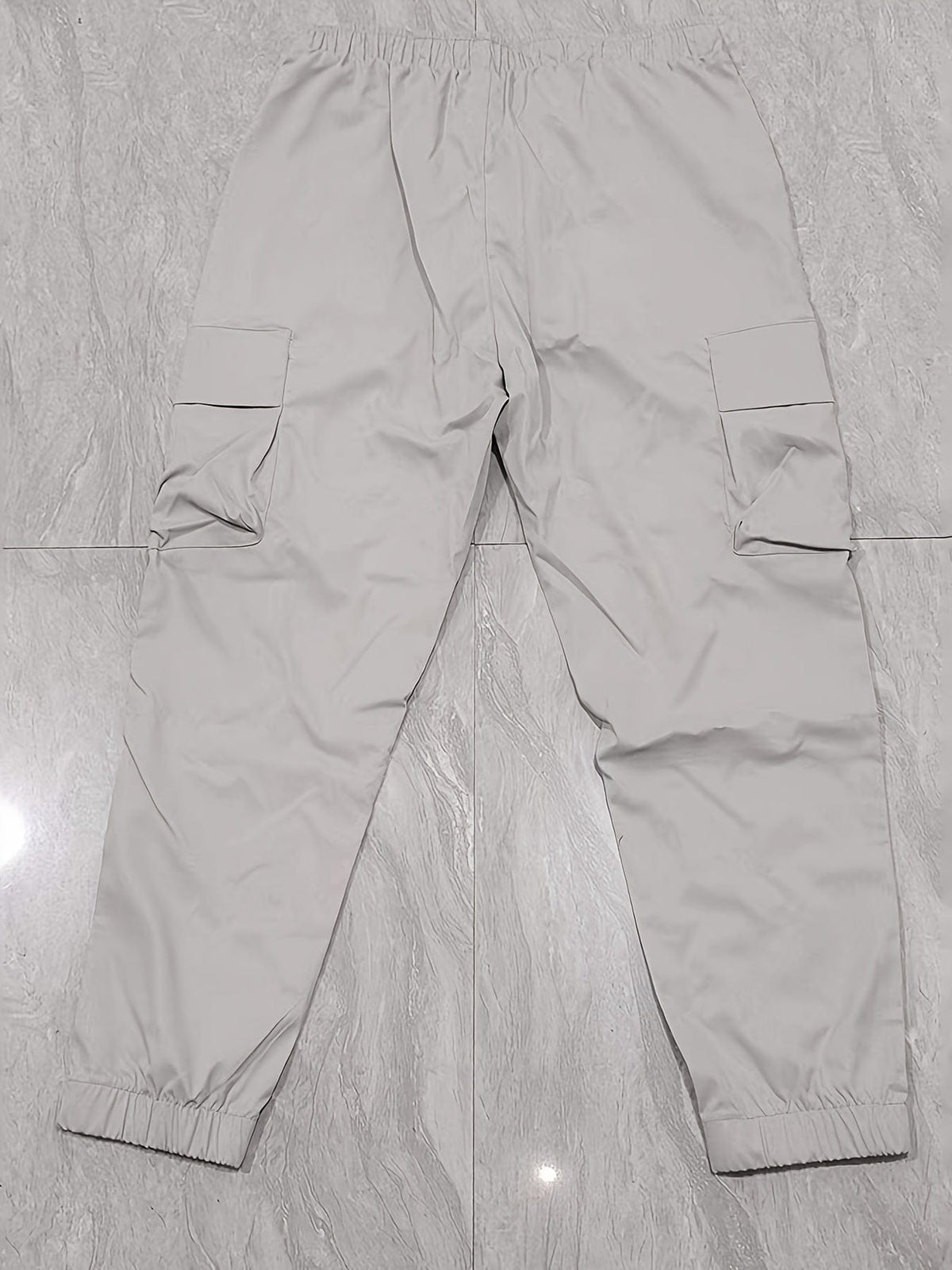 Pantalons Cargo Élégants en Tissu Polyvalent - Maison Claire et Sylvie