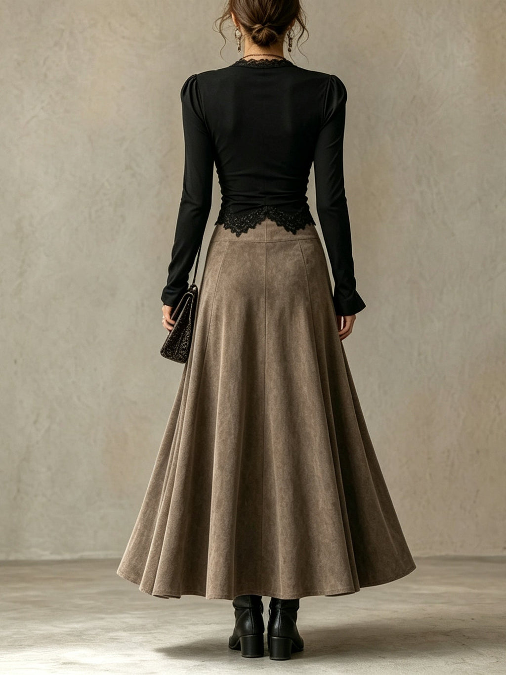 Albane | Ensemble Top en Dentelle et Jupe Maxi Suédine, Noir et Taupe