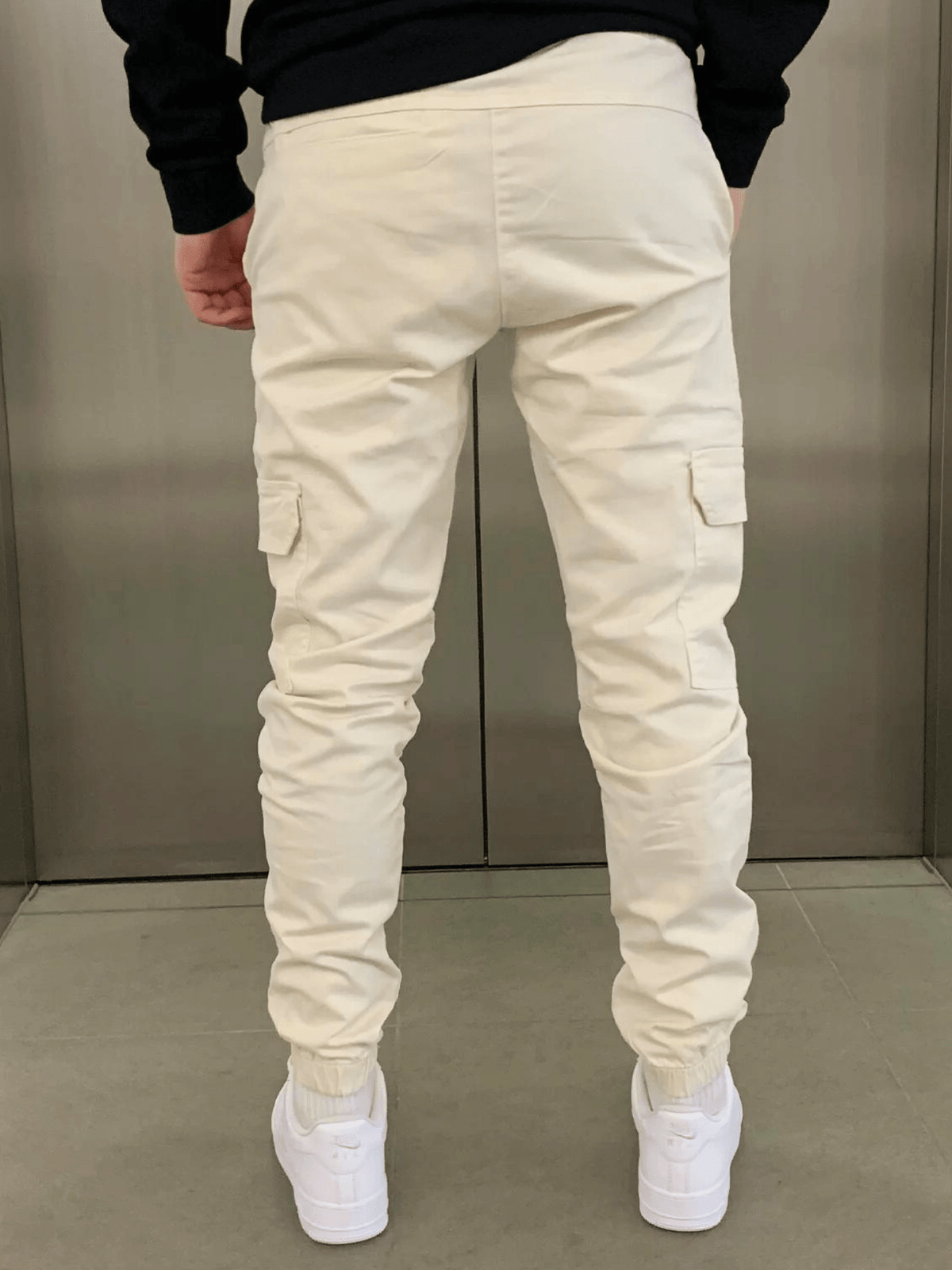 Jogging Cargo Élégant en Tissu Confortable et Chic