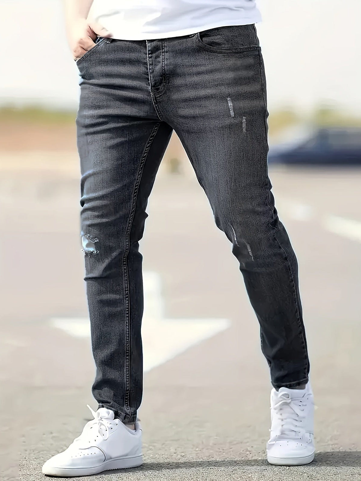 Jeans Slim Élégants avec Détails Déchirés - Maison Claire et Sylvie