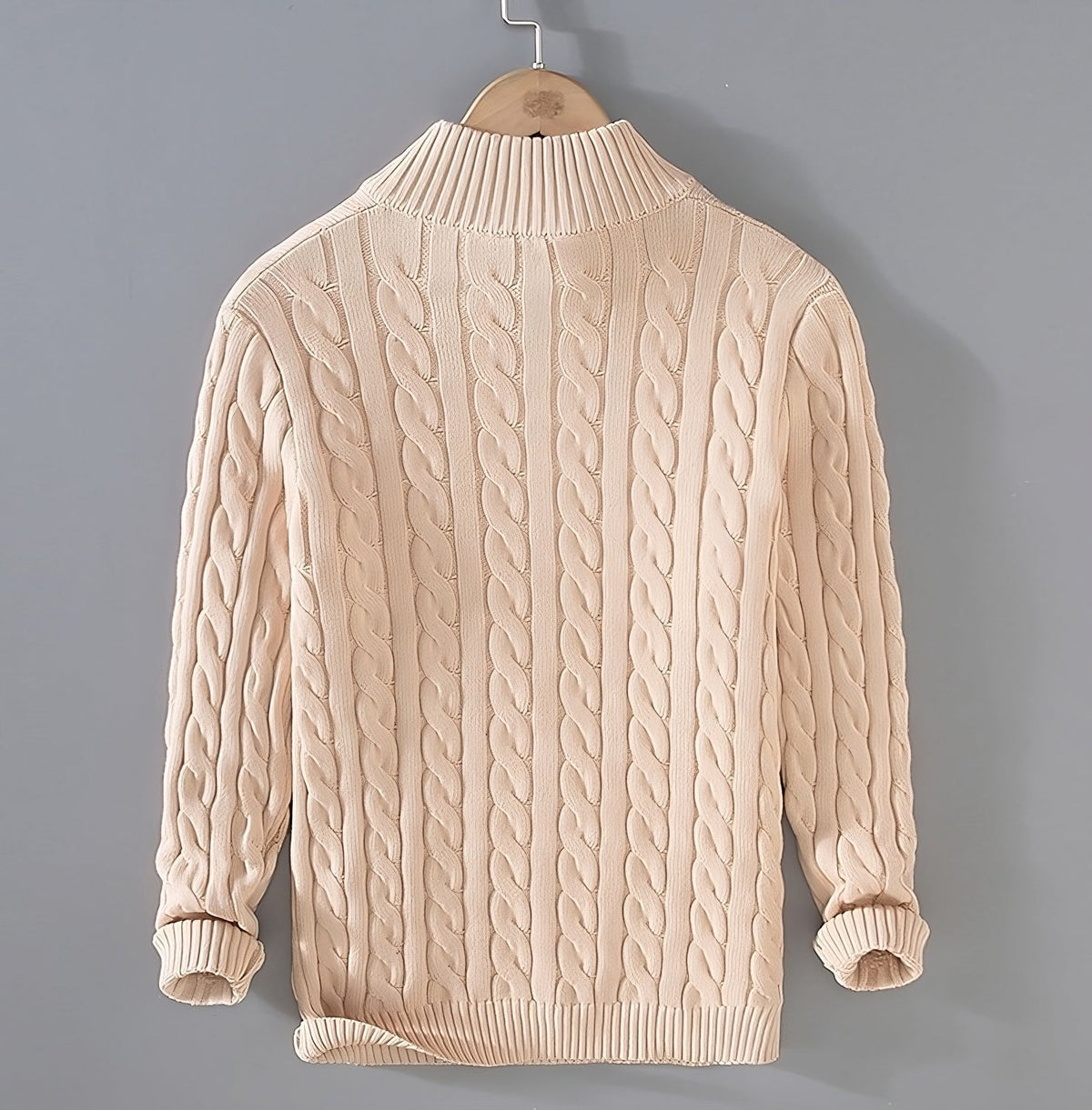 Pull Torsadé Élégance à Demi-Zip - Maison Claire et Sylvie