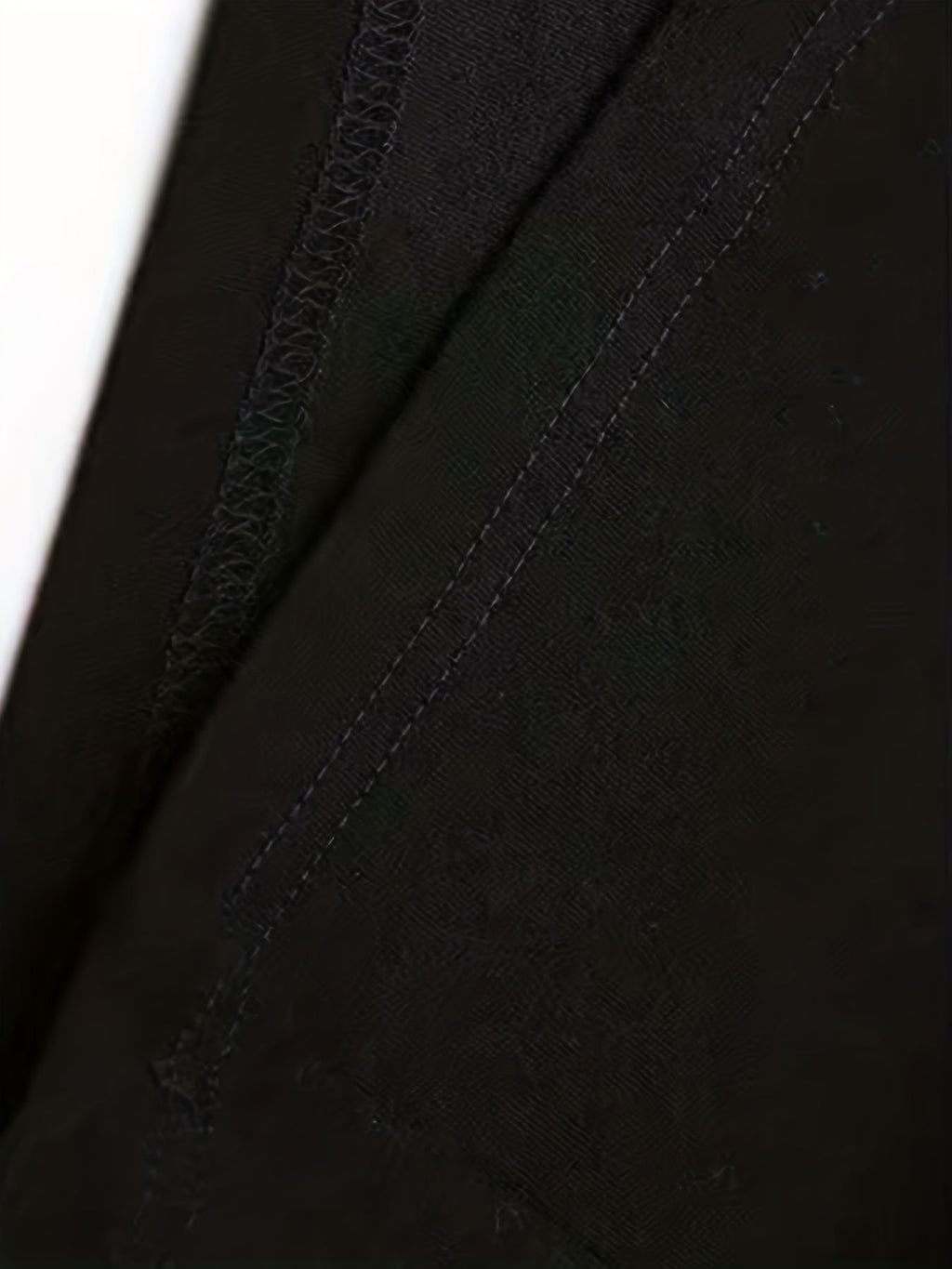 Maevine | T-shirt élégant à col rond avec imprimé graphique