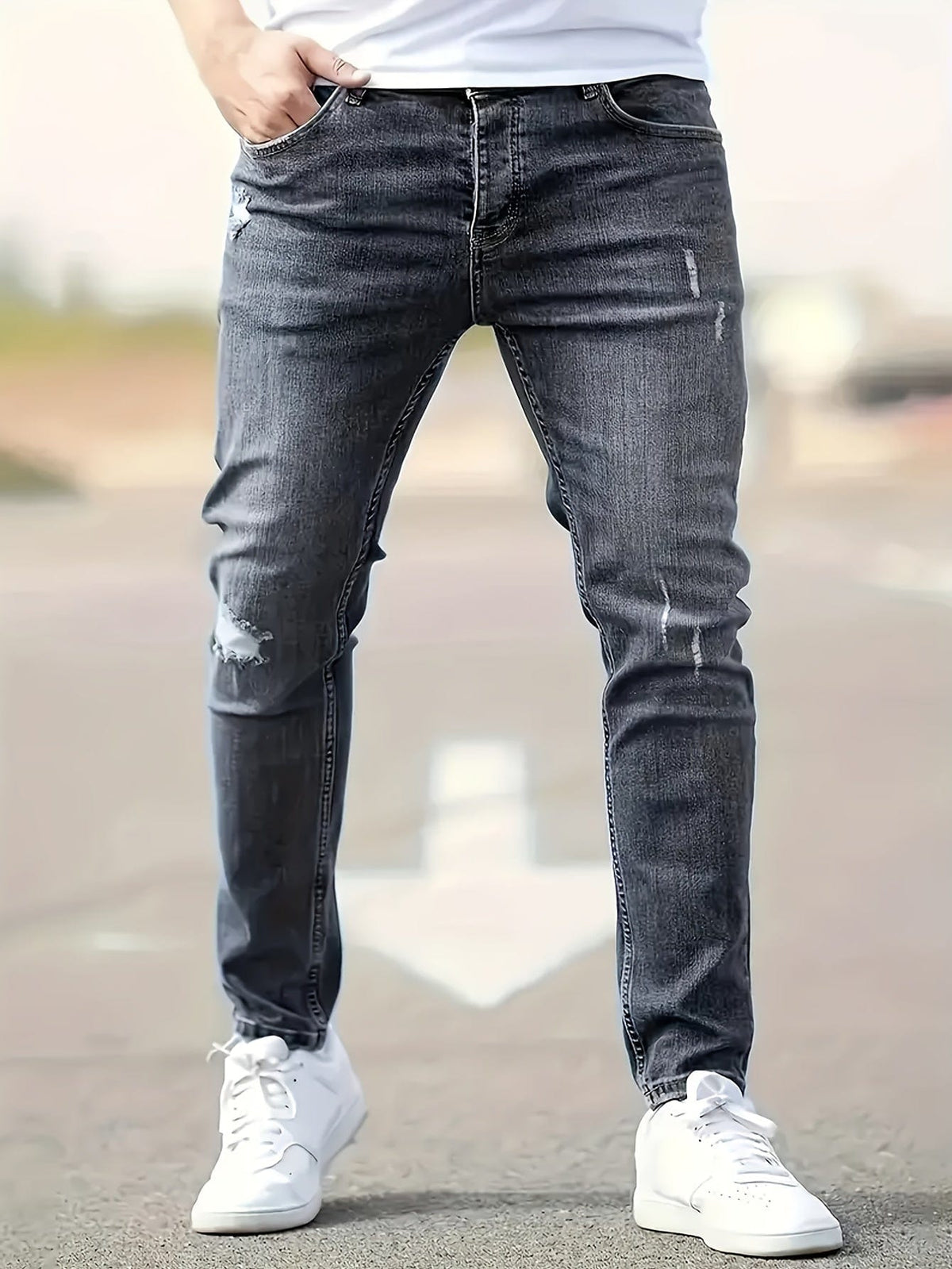 Jeans Slim Élégants avec Détails Déchirés - Maison Claire et Sylvie